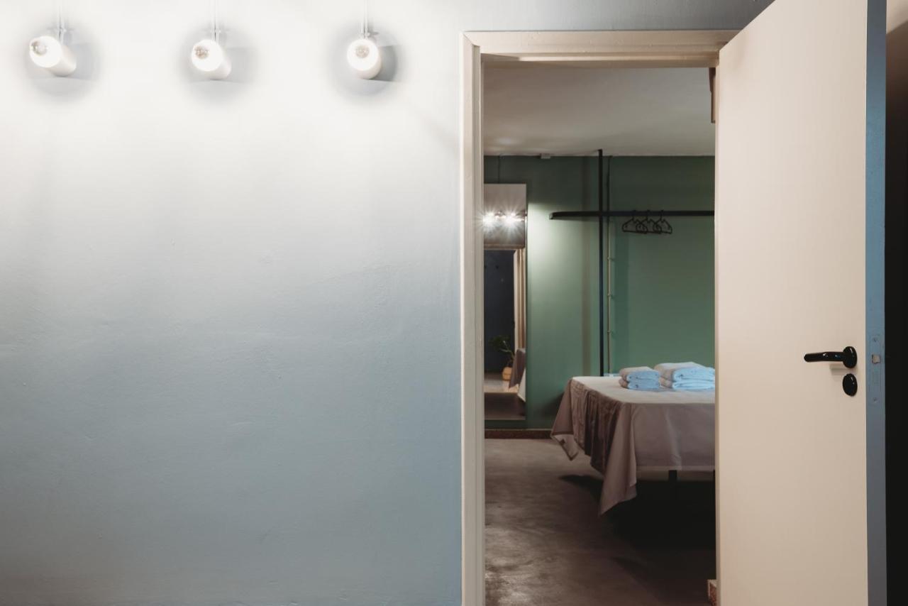 Eins Rooms - City Center Лімасол Екстер'єр фото