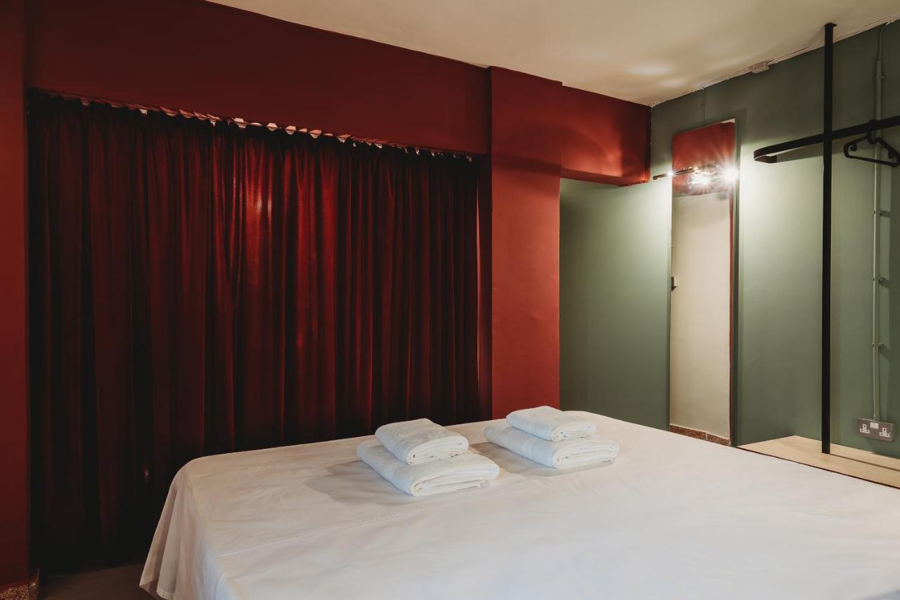 Eins Rooms - City Center Лімасол Екстер'єр фото