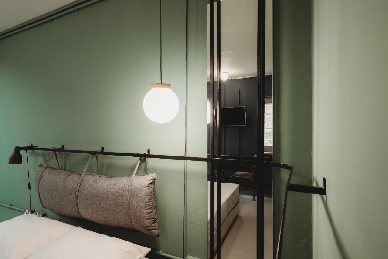 Eins Rooms - City Center Лімасол Екстер'єр фото